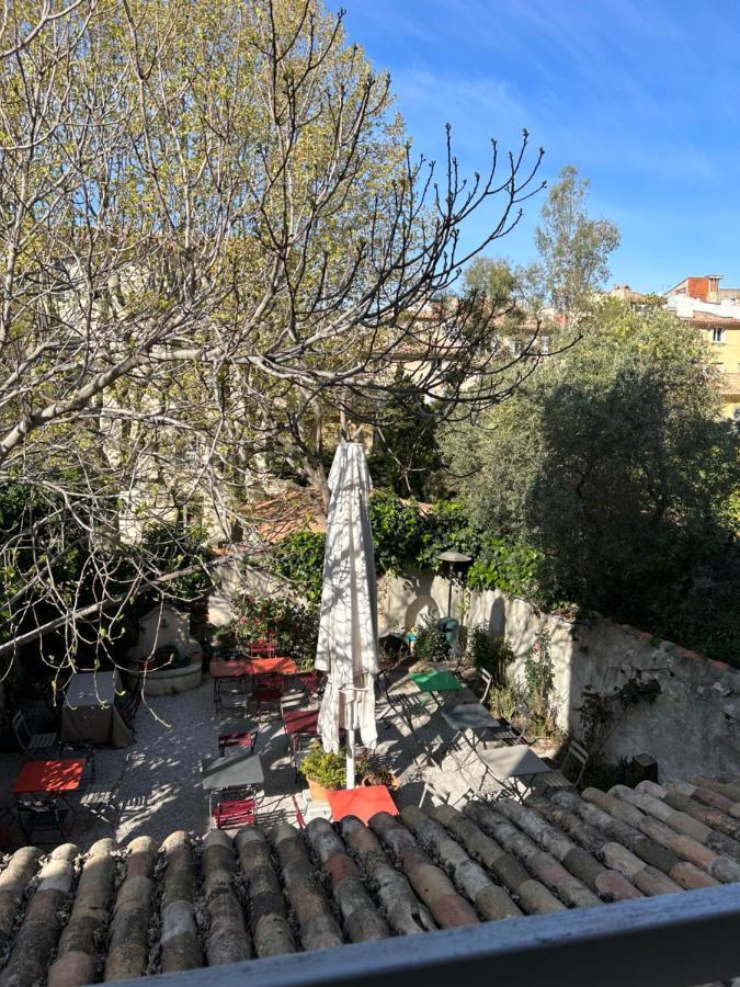Nuitees Aixoises Lägenhet Aix-en-Provence Exteriör bild